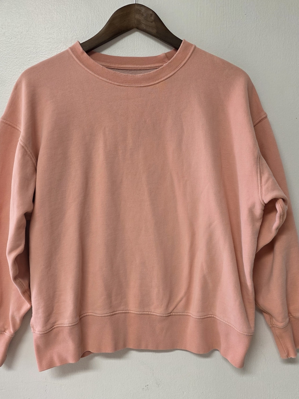 American Eagle Pink Peach Pullover Sweatshirt